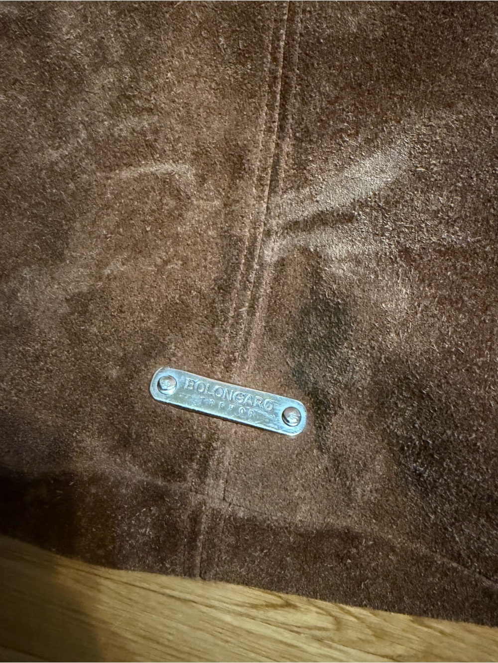 Bolongaro Trevor Genuine Suede Shoulder Bag - Picture 4 of 7